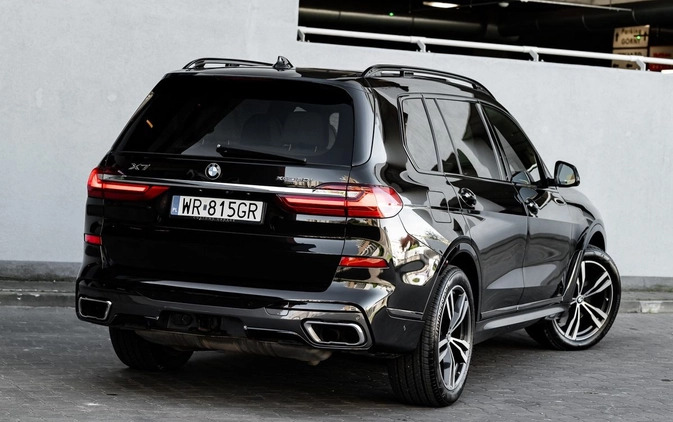 BMW X7 cena 259000 przebieg: 178000, rok produkcji 2019 z Kielce małe 562